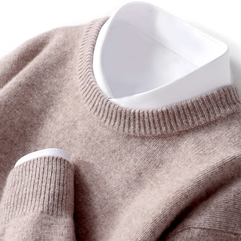 Cameron - męski sweter z wełny merino, z okrągłym dekoltem, klasyczny krój