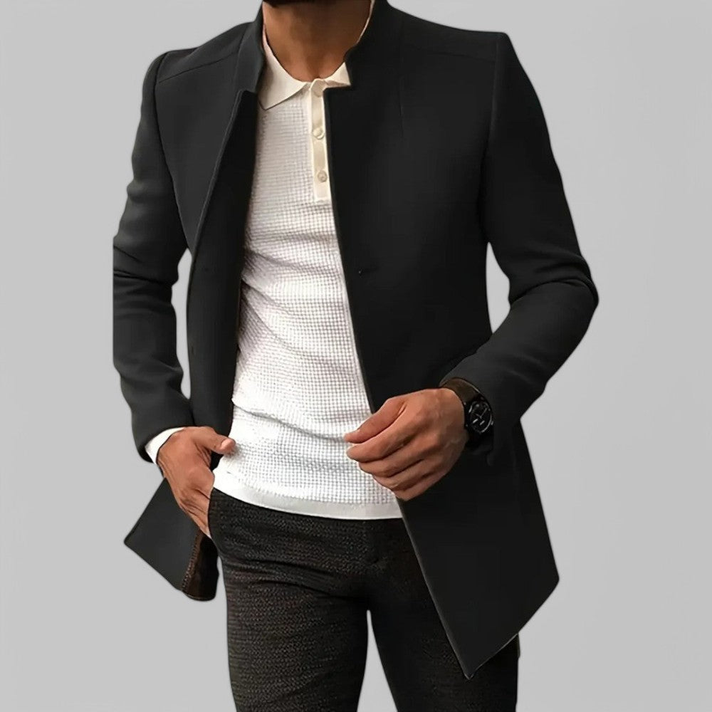 Męski minimalistyczny płaszcz zimowy zapinany na guziki z przodu w stylu smart casual