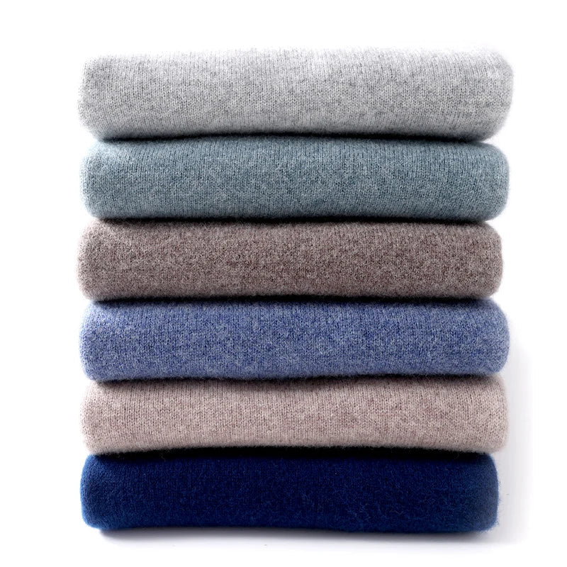 Cameron - męski sweter z wełny merino, z okrągłym dekoltem, klasyczny krój