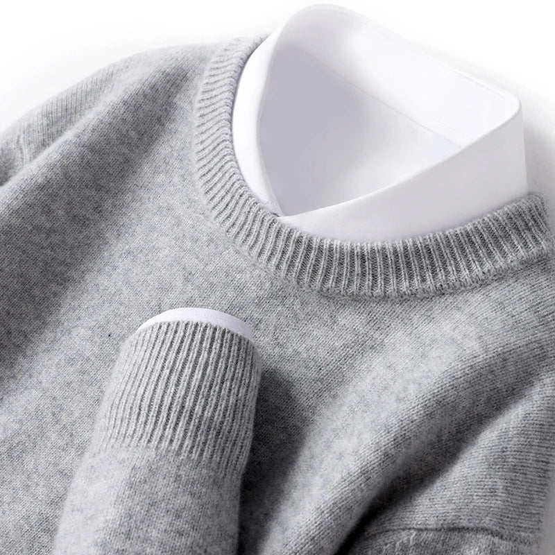 Cameron - męski sweter z wełny merino, z okrągłym dekoltem, klasyczny krój