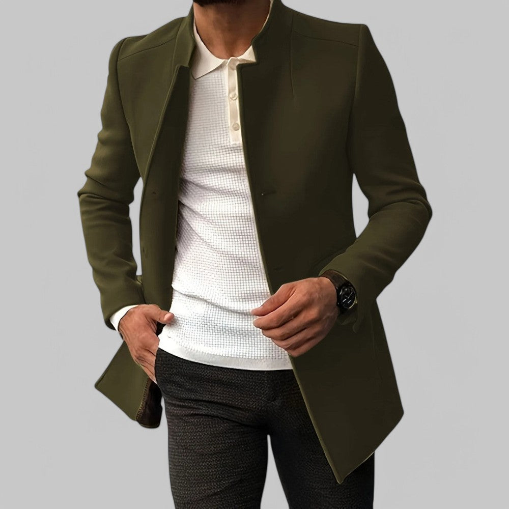 Męski minimalistyczny płaszcz zimowy zapinany na guziki z przodu w stylu smart casual